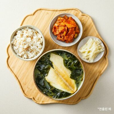 [당뇨식단] 제육 김치볶음 & 가자미살 미역국 세트